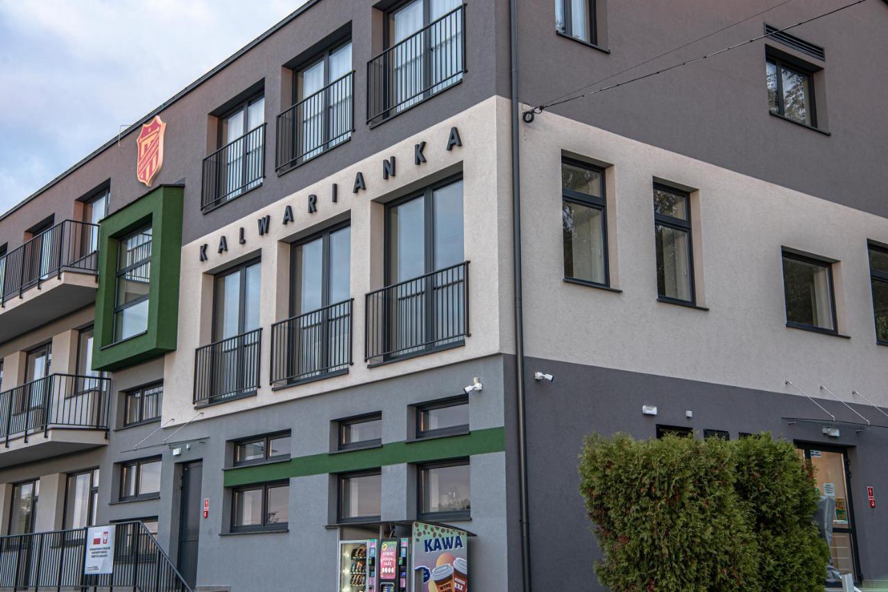 Pawilon Sportowo Turystyczny Kalwarianka Hostel Kalwaria Zebrzydowska Ngoại thất bức ảnh