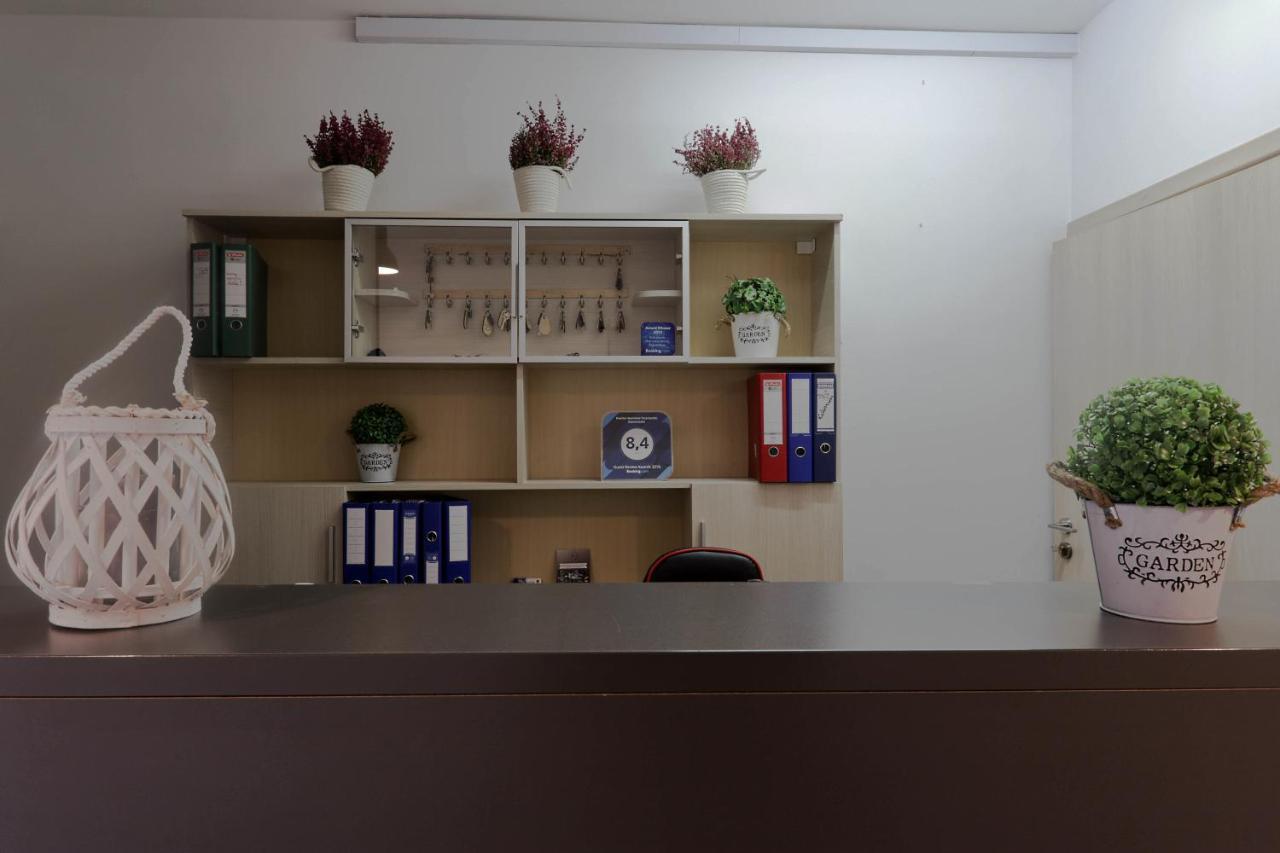 Pawilon Sportowo Turystyczny Kalwarianka Hostel Kalwaria Zebrzydowska Ngoại thất bức ảnh