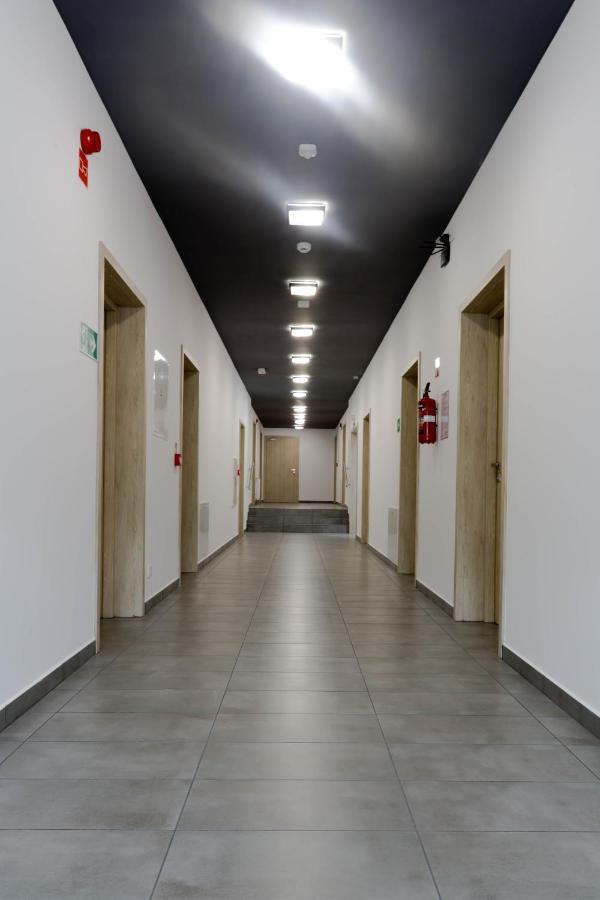 Pawilon Sportowo Turystyczny Kalwarianka Hostel Kalwaria Zebrzydowska Ngoại thất bức ảnh